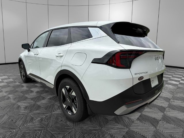 New 2026 Kia Sportage LX SUV