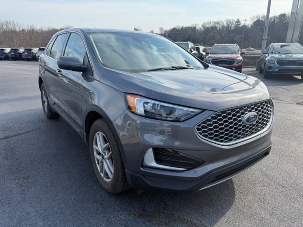 Used 2023 Ford Edge SUV