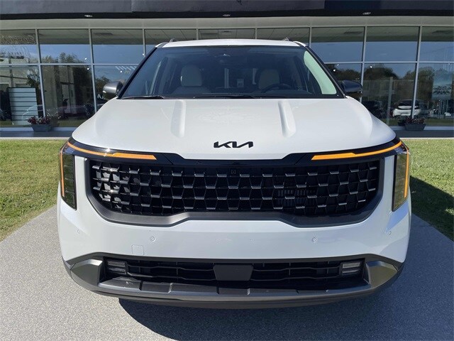 2026 Kia Carnival SX Prestige photo 3