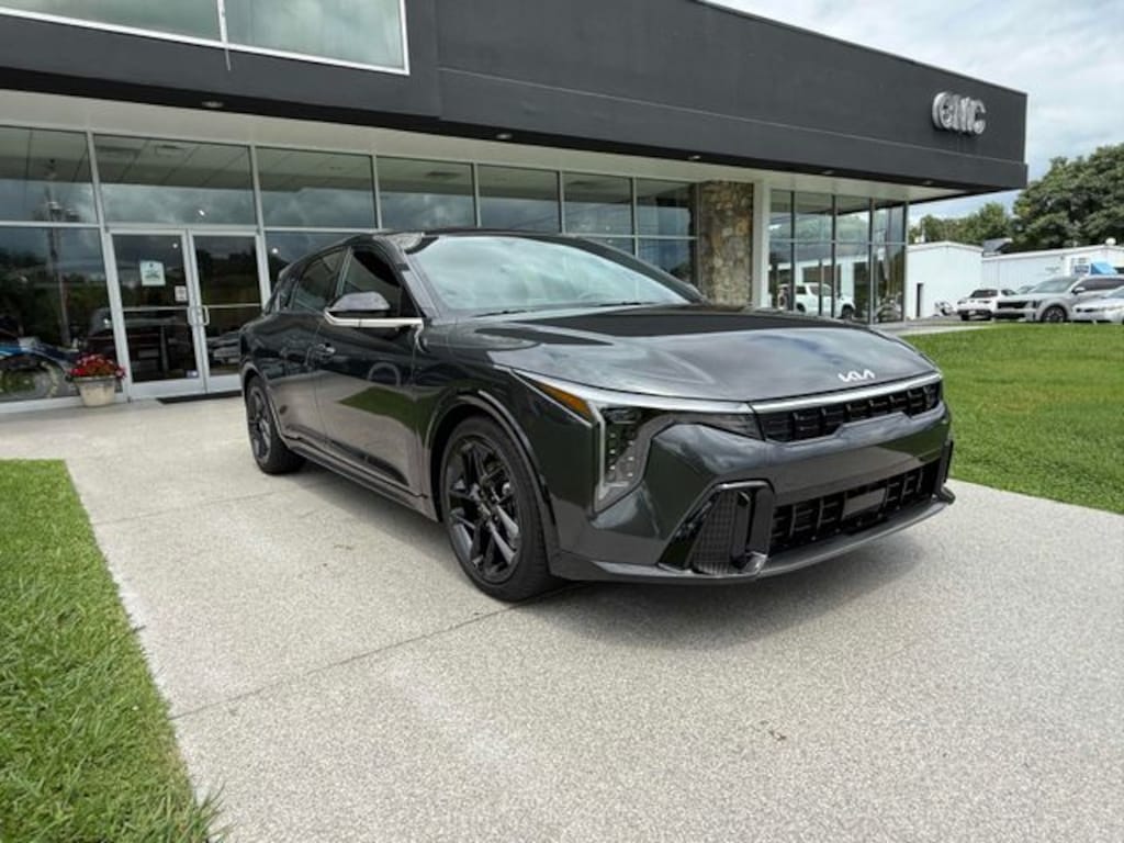 New 2026 Kia K4 GT-Line Turbo Hatchback