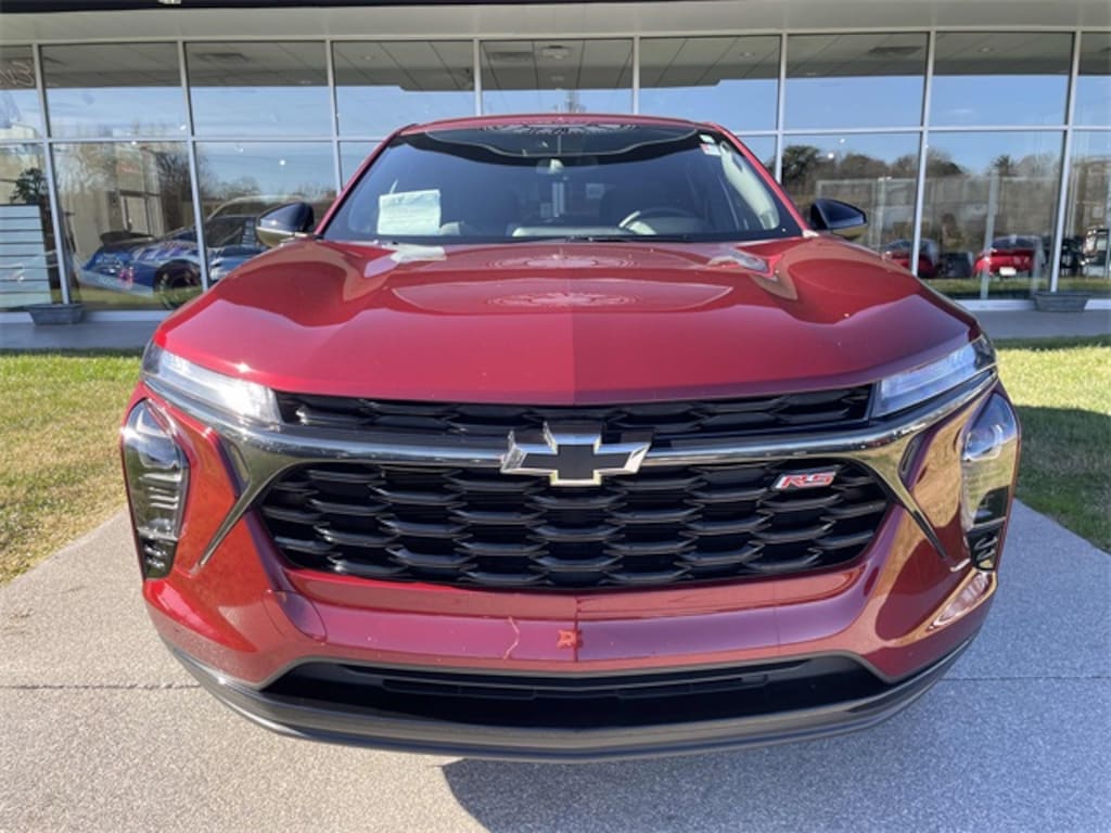 Used 2024 Chevrolet Trax 1RS SUV