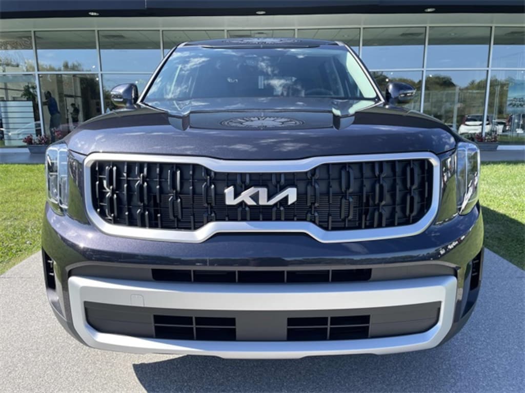 New 2025 Kia Telluride LX SUV