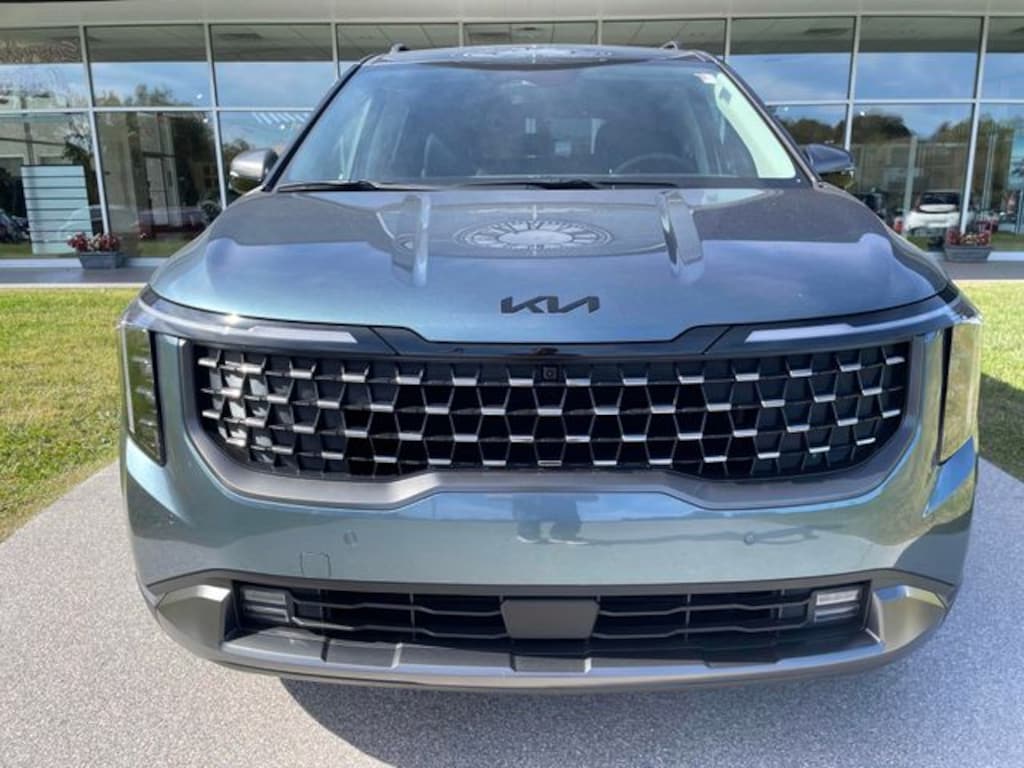 New 2026 Kia Carnival SX Van Passenger Van