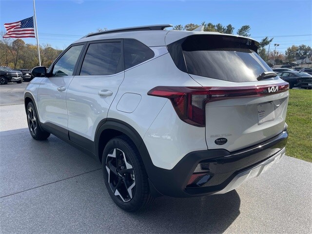 2026 Kia Seltos EX photo 3