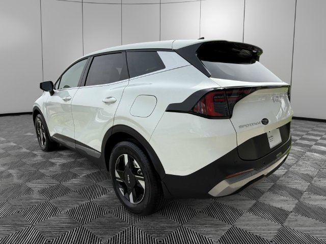 New 2026 Kia Sportage LX SUV