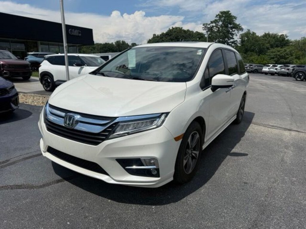 Used 2018 Honda Odyssey Touring Van