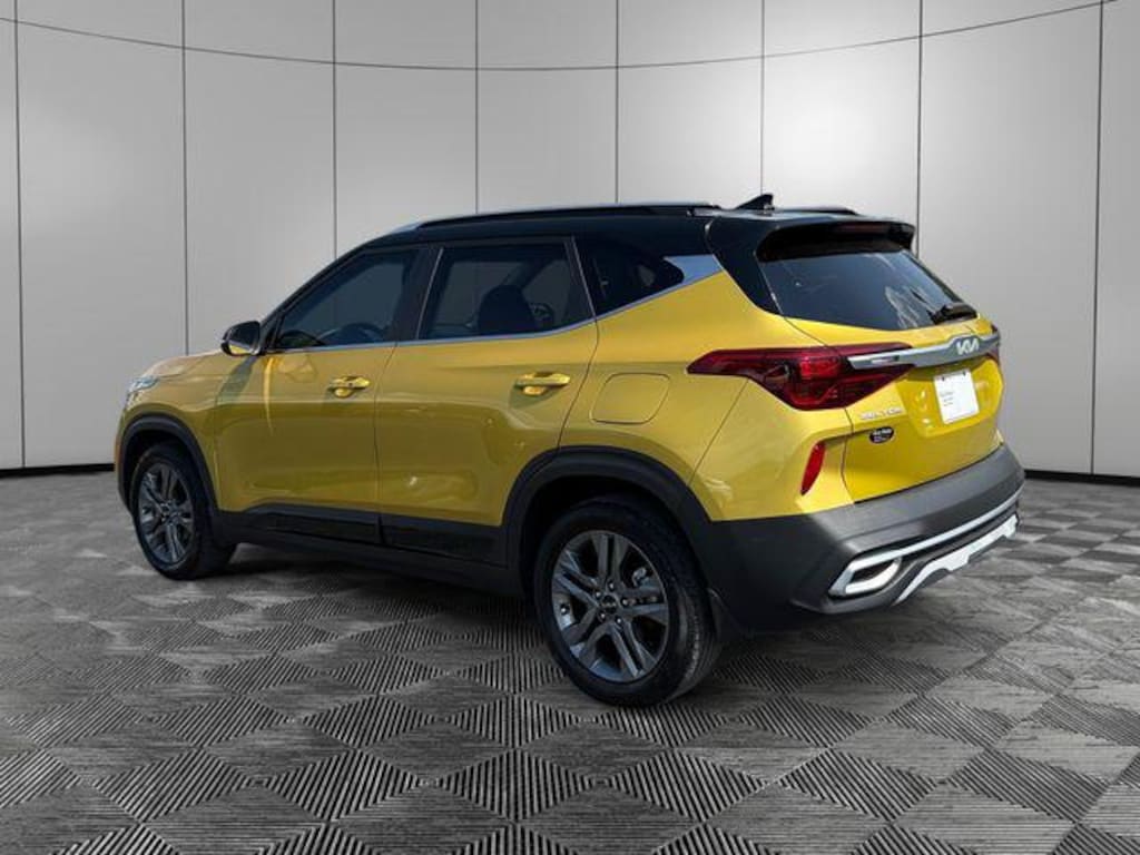 Used 2022 Kia Seltos S Sport Utility