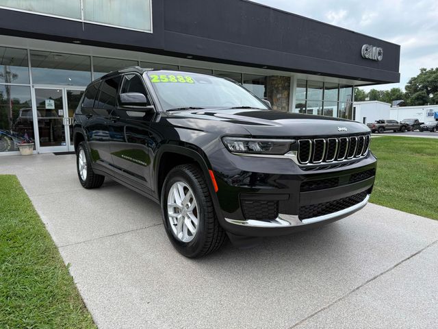 Pre-Owned 2022 Jeep Grand Cherokee L Laredo 4x4