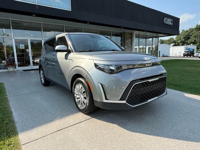 Pre-Owned 2024 Kia Soul LX