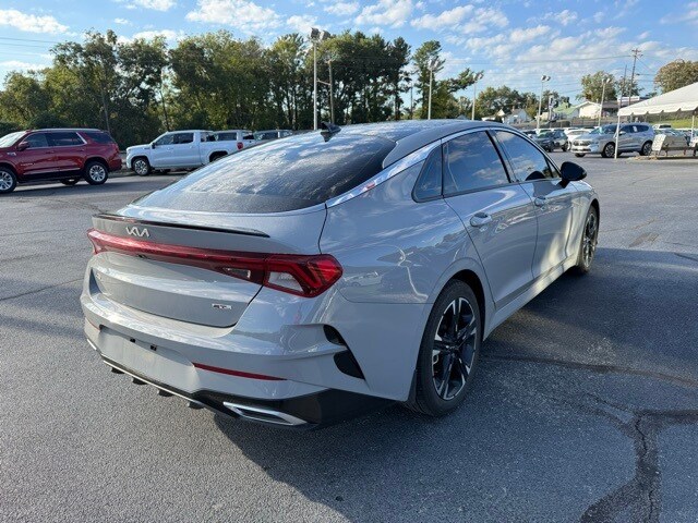 2024 Kia K5 GT-Line photo 4