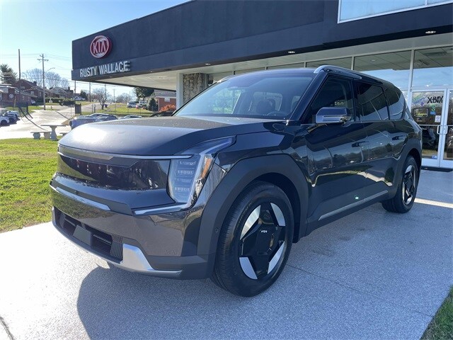 2026 Kia EV9 Wind photo 4