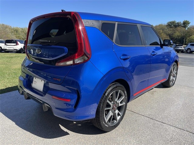 2021 Kia Soul GT-Line photo 4