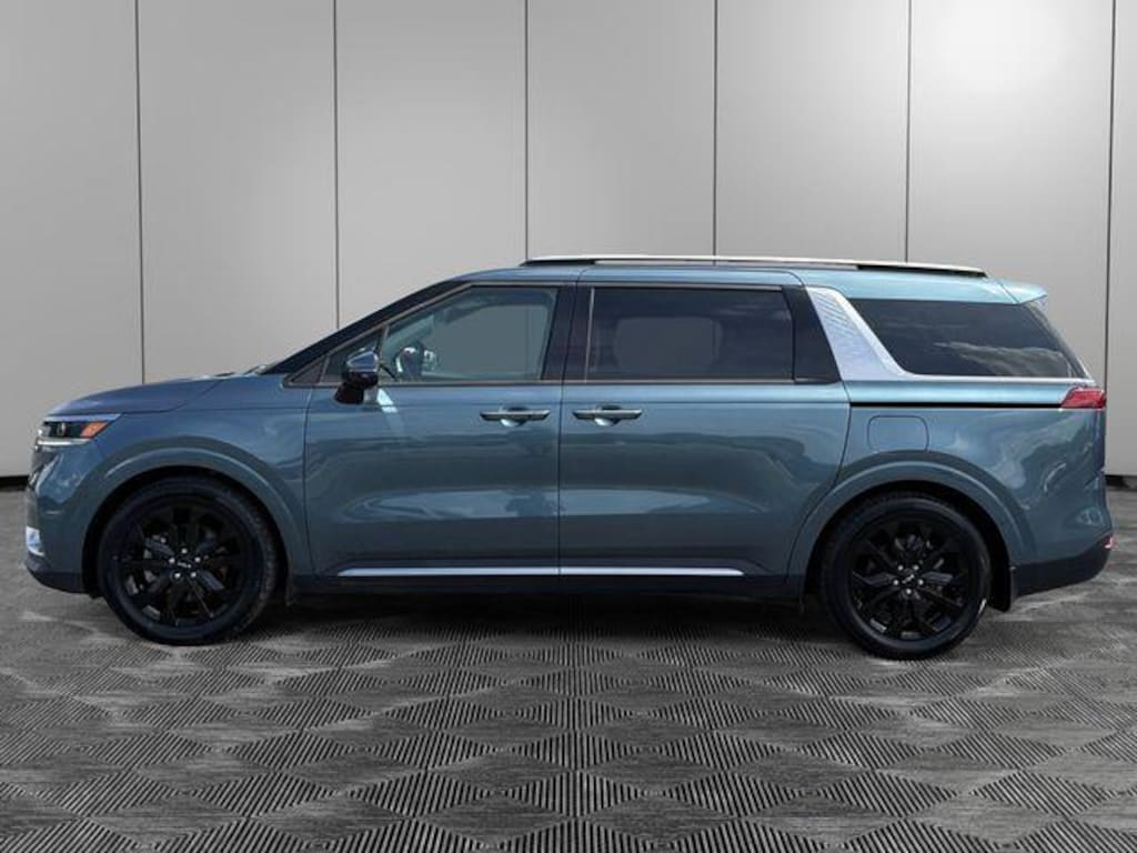 Used 2024 Kia Carnival MPV SX Passenger Van