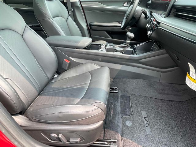 2025 Kia K5 EX - Photo 18