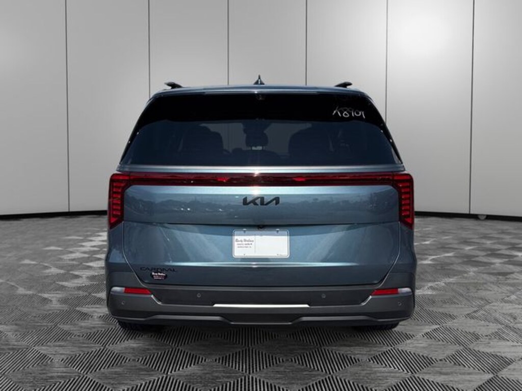 New 2027 Kia Carnival SX Prestige Van Passenger Van