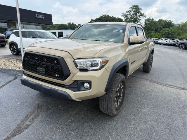 Pre-Owned 2018 Toyota Tacoma TRD Off Road