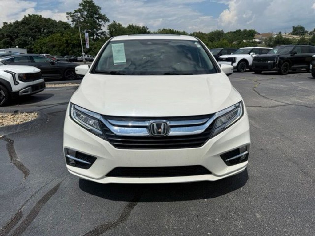 Used 2018 Honda Odyssey Touring Van