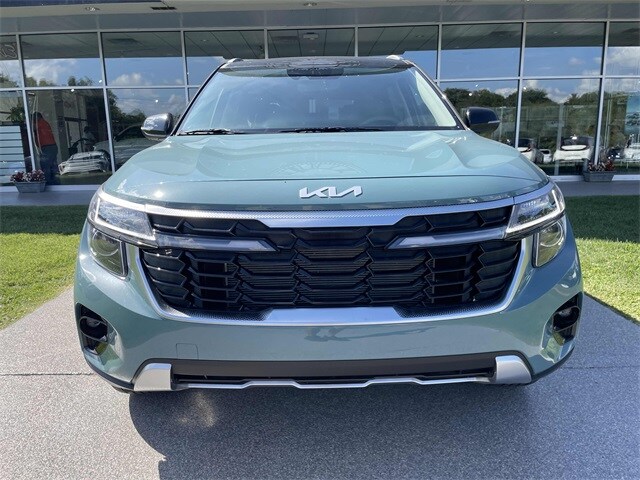 2025 Kia Seltos S photo 4
