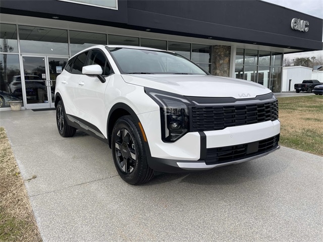2026 Kia Sportage LX's photo