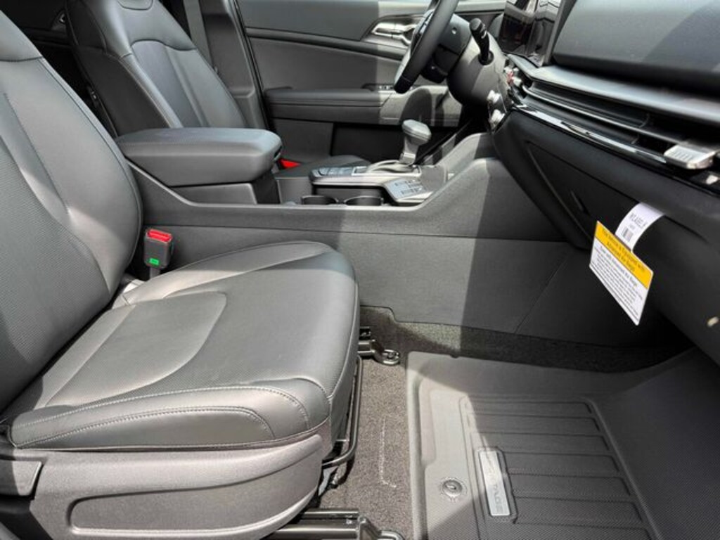 New 2026 Kia Sportage EX SUV