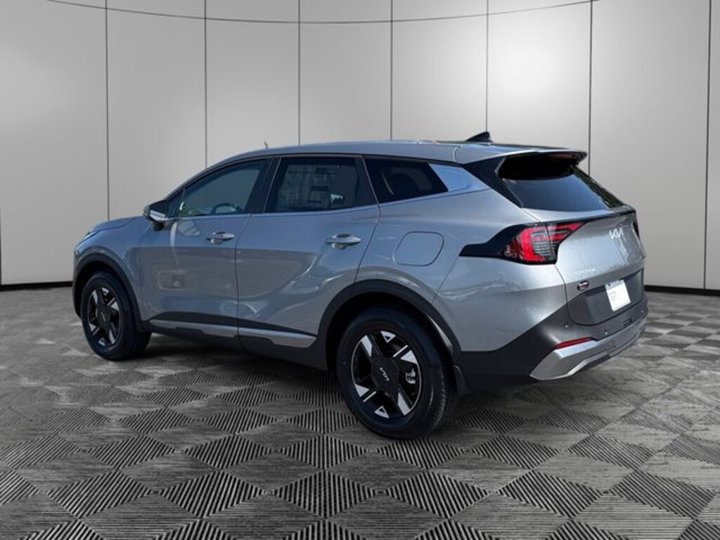 New 2026 Kia Sportage LX SUV