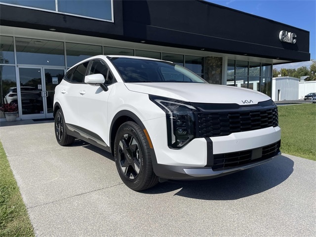 2026 Kia Sportage LX's photo
