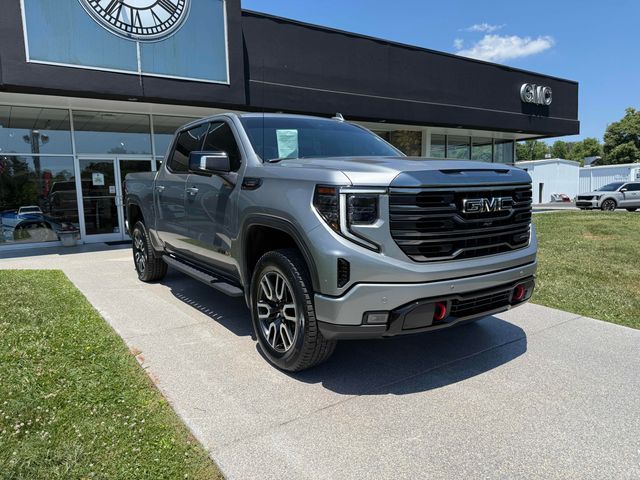 Pre-Owned 2024 GMC Sierra 1500 4WD Crew Cab Short Box AT4