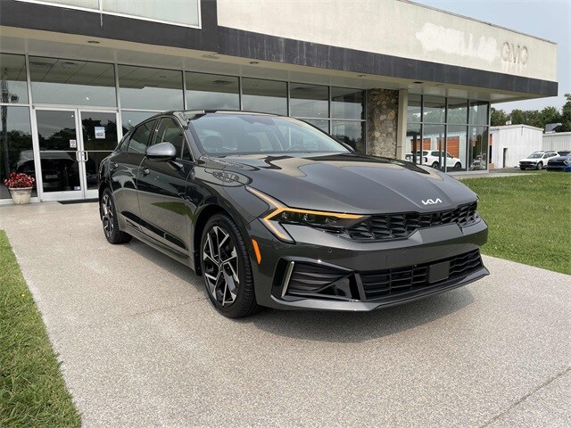 2025 Kia K5 EX's photo