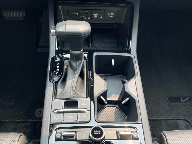 2025 Kia K5 EX - Photo 10