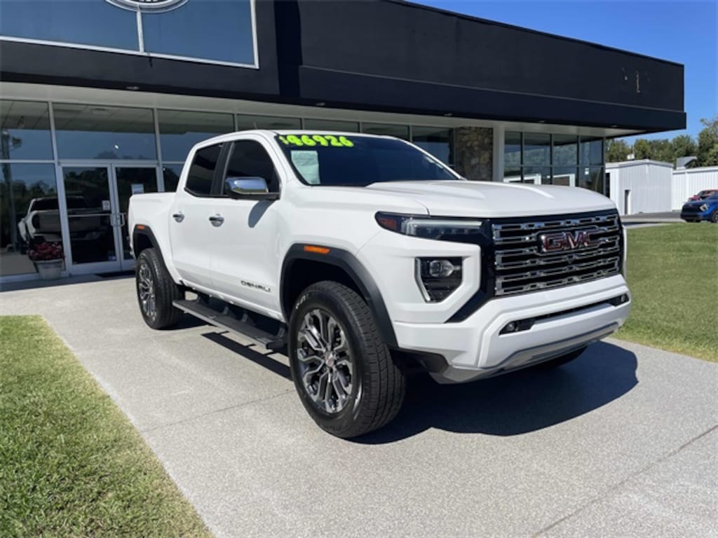 Used 2023 GMC Canyon Denali Truck Crew Cab