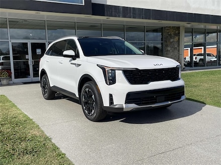 2025 Kia Sorento S SUV