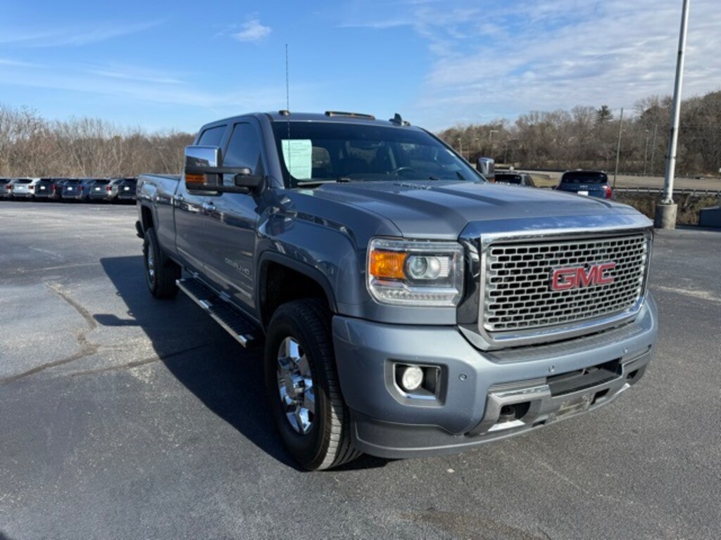 Used 2016 GMC Sierra 3500HD Denali Truck Crew Cab