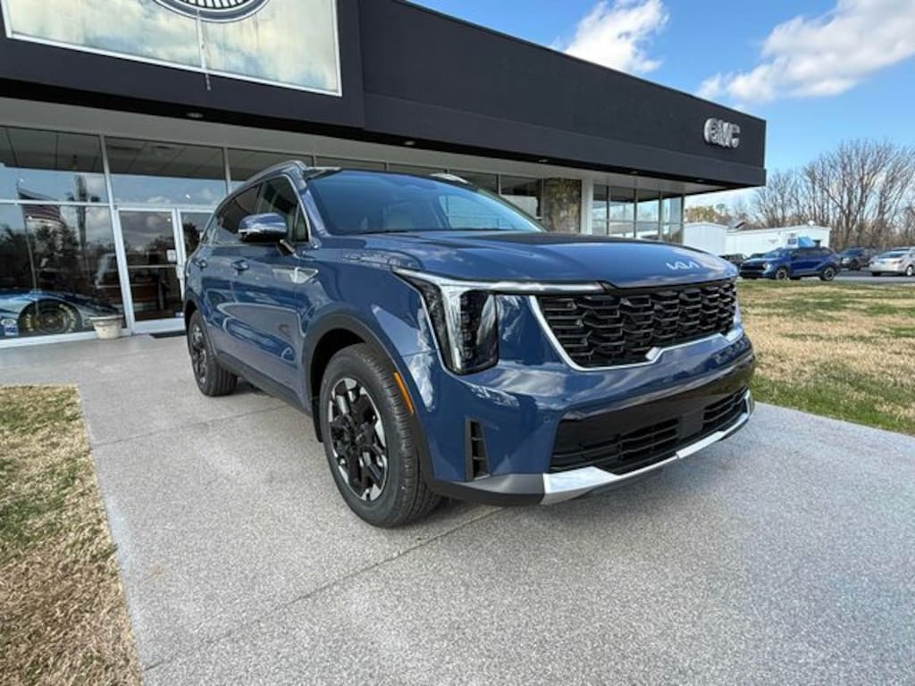 New 2026 Kia Sorento S SUV