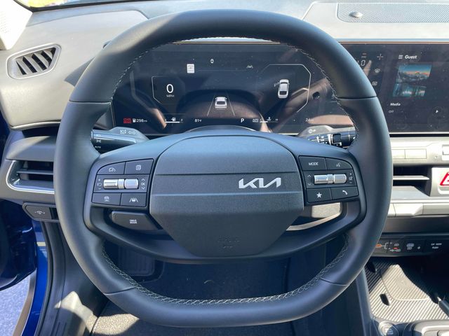 2025 Kia K4 EX - Photo 9