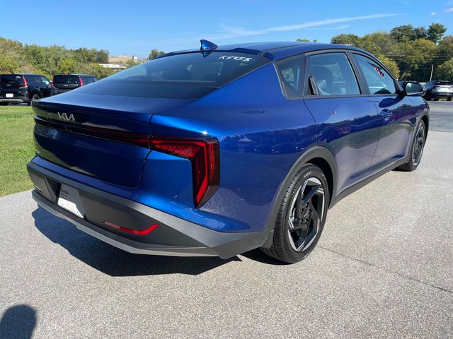 2025 Kia K4 EX - Photo 6