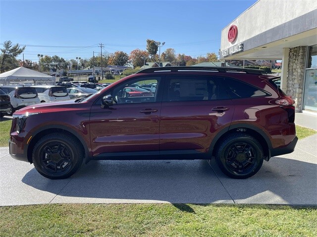 2025 Kia Sorento X-Pro SX Prestige photo 4