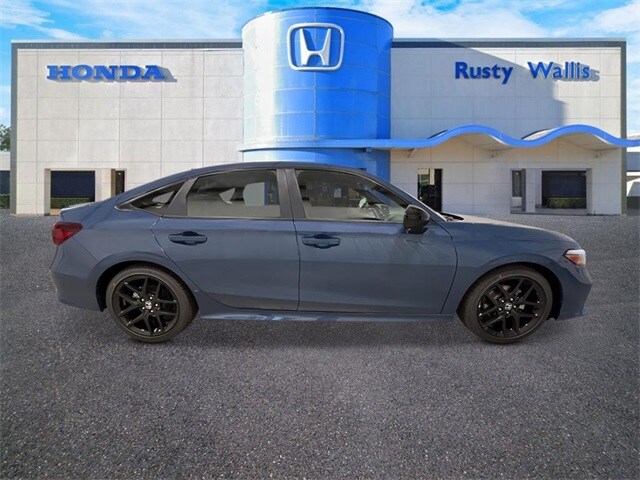2026 Honda Civic Sport photo 2