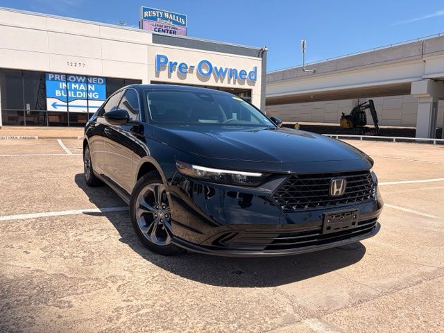 2023 Honda Accord 1.5T EX w/o BSI CVT's photo