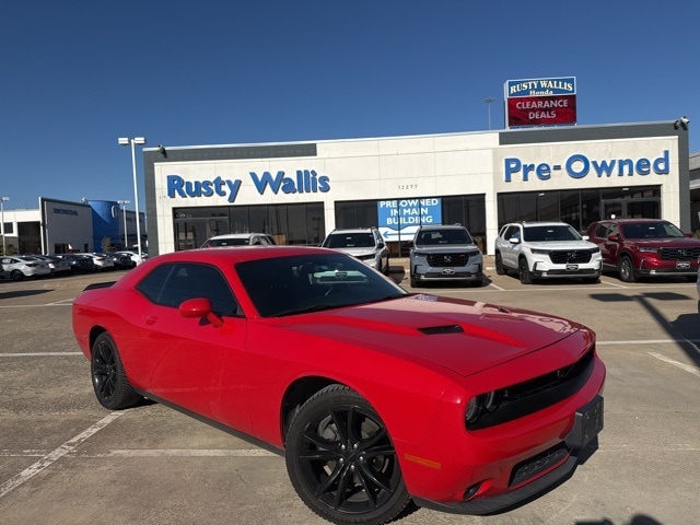 2016 Dodge Challenger SXT