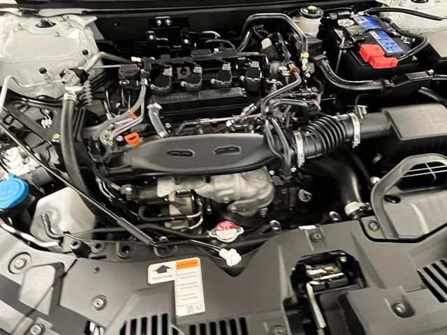 2025 Honda Accord SE - Photo 11