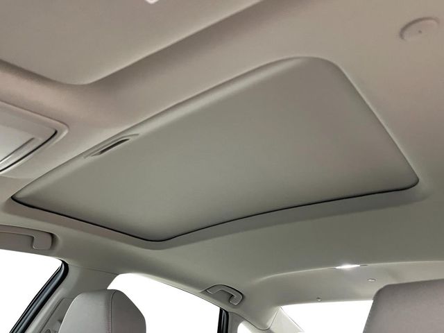 2025 Honda Accord SE - Photo 23