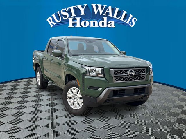 2022 Nissan Frontier SV Crew Cab 4X4 SWB's photo