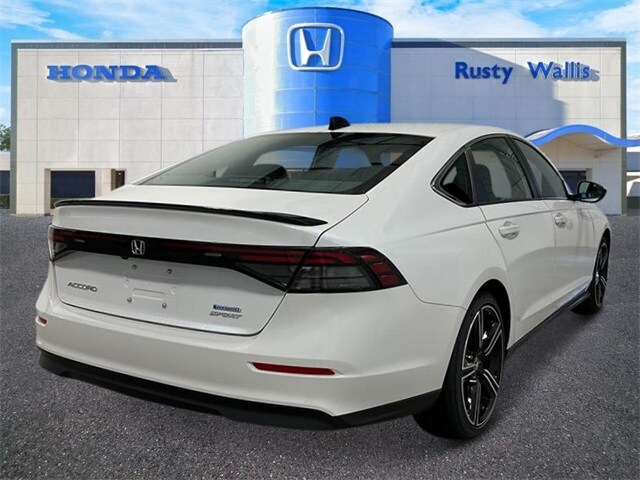 2025 Honda Accord Hybrid Sport photo 3