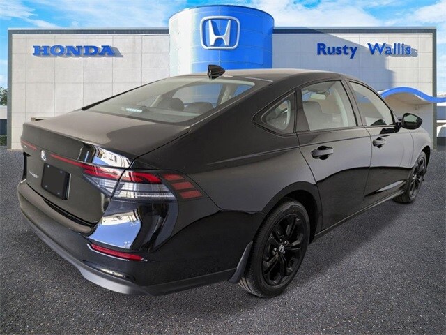 2025 Honda Accord SE photo 3
