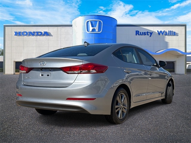 Used 2017 Hyundai Elantra SE with VIN 5NPD84LF9HH068622 for sale in Dallas, TX