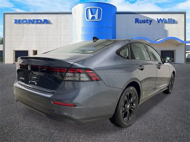 2025 Honda Accord SE photo 3