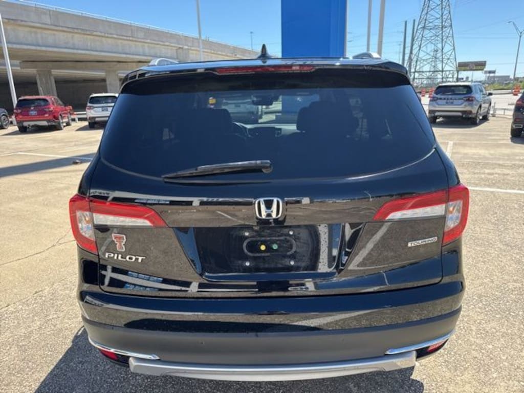 Used 2021 Honda Pilot Touring SUV