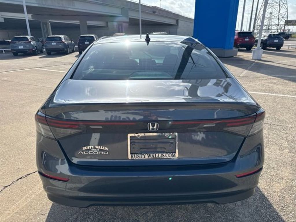 Used 2024 Honda Accord EX Sedan