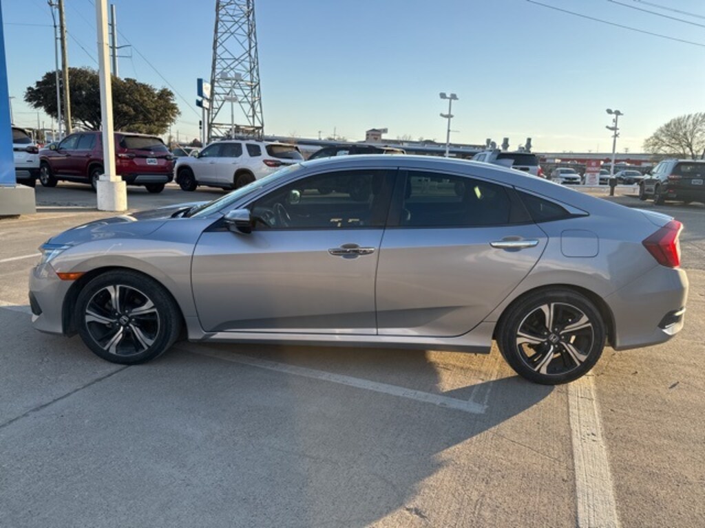 Used 2018 Honda Civic Touring Sedan
