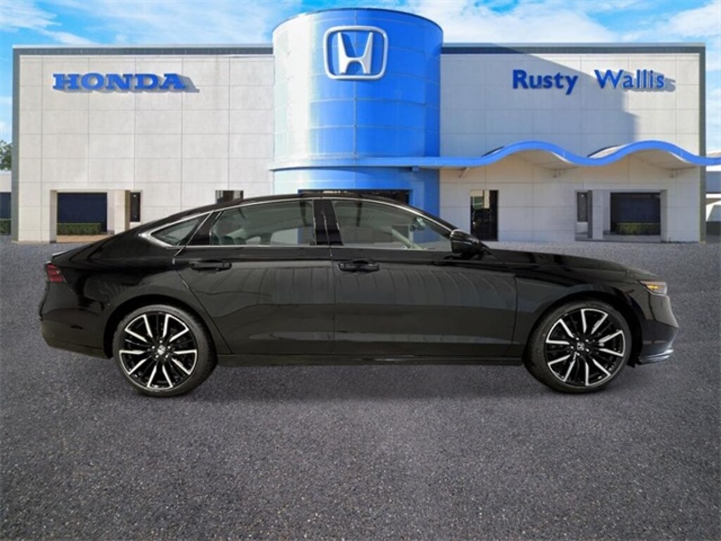 New 2025 Honda Accord Hybrid Touring Sedan